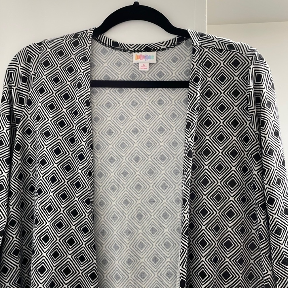 LuLaRoe Caroline cardigan size small